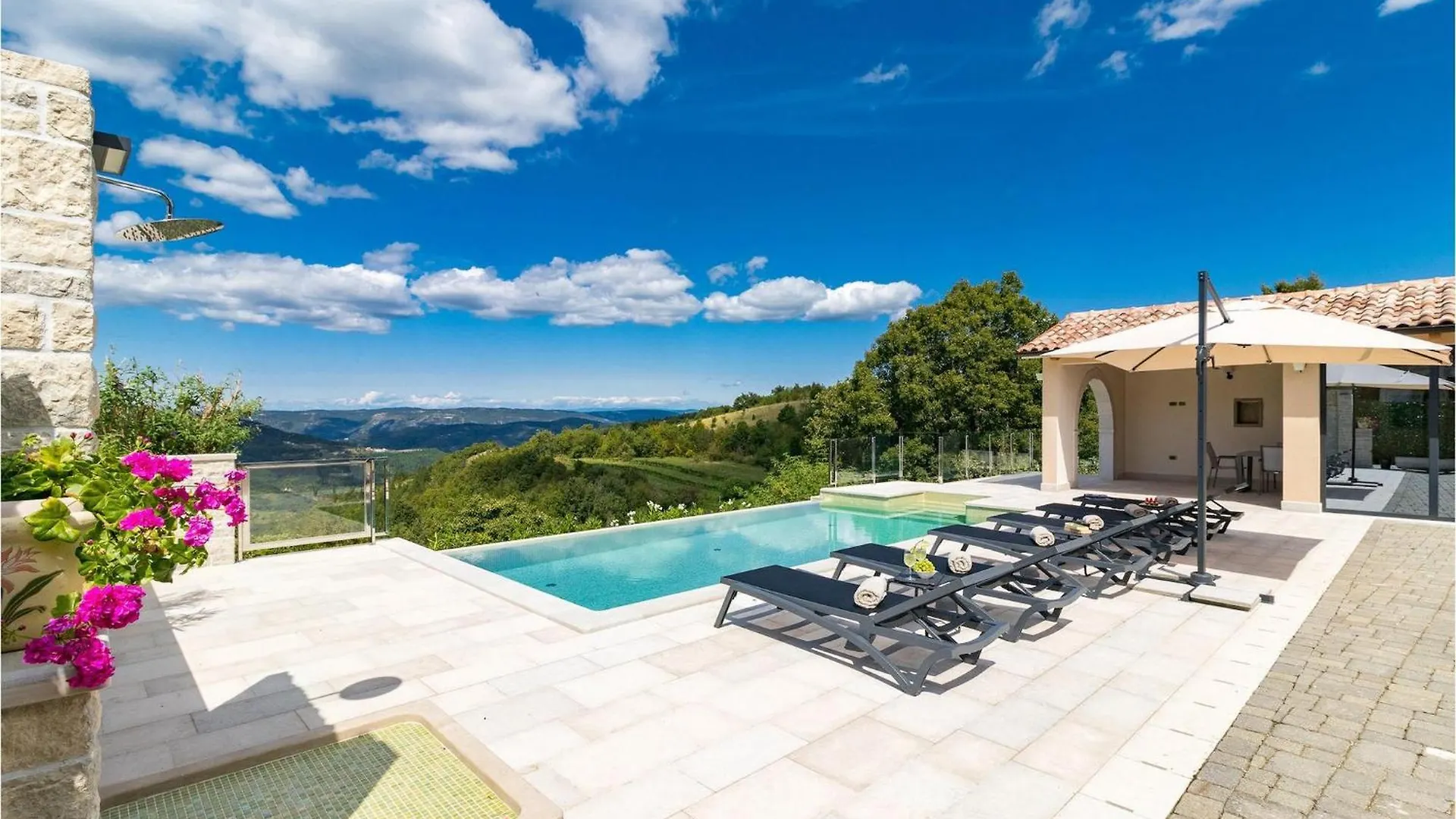 Villa Grazia Kascerga Holiday home